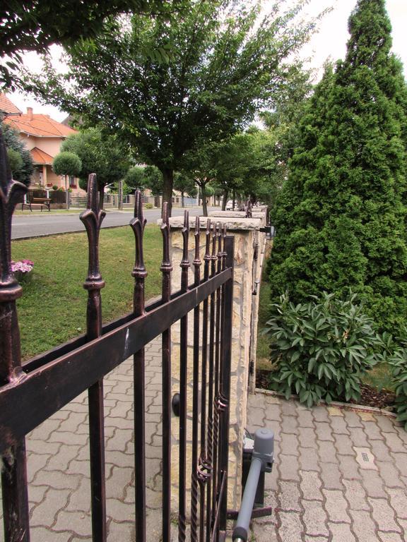 Szecsenyi Apartman Hévíz 외부 사진