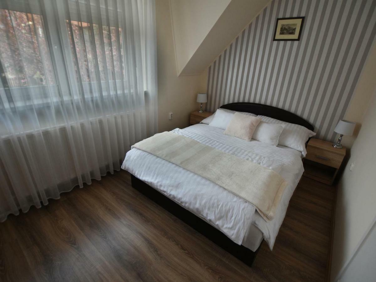 Szecsenyi Apartman Hévíz 외부 사진