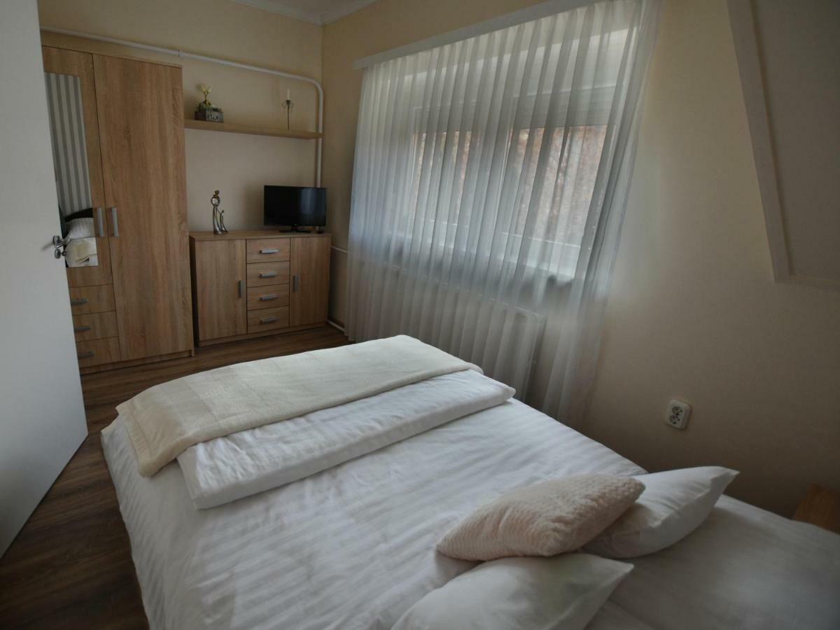 Szecsenyi Apartman Hévíz 외부 사진